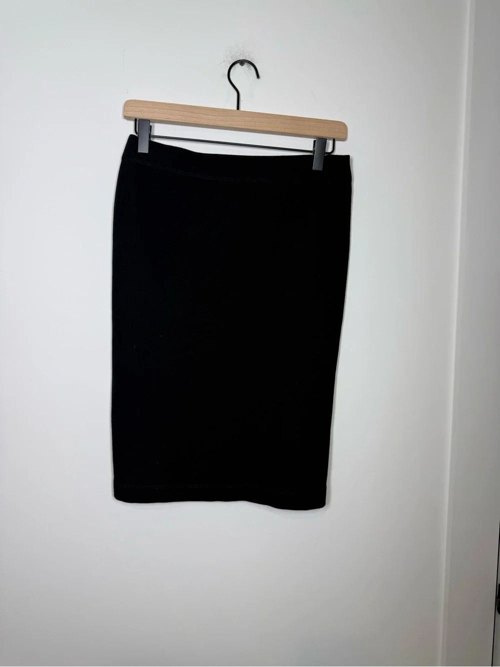 Vince Black Ponte Knit Pencil Skirt Women’s Small S